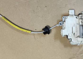 Zamek drzwi prawy tył 8E0839016AA Audi VW Skoda Seat