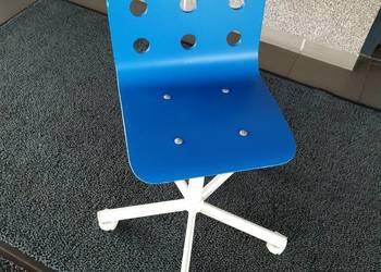 Krzesło biurkowe dla dzieci i młodzieży marki IKEA