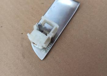 Zamek klamka schowka Audi A3 8P