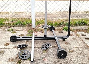 Stojak na koła samochodowe