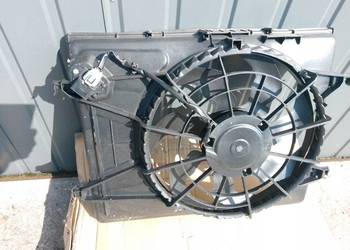 WENTYLATOR Z OBUDOWĄ OBUDOWA WENTYLATORA 1.4 1.6 16V HYUNDAI I30 2007-2012R