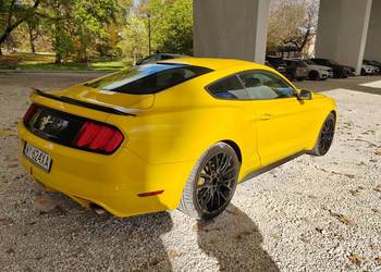 Ford mustang 3,7