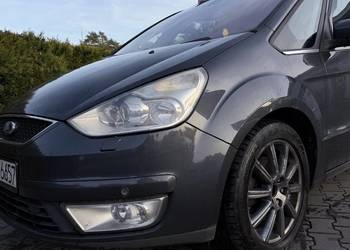 Ford Galaxy 2.0 TDCi 140 KM • 2008 r. • Ghia • Bogate wyposażenie