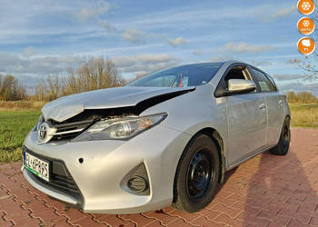 Toyota Auris II (2012-)