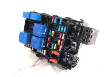 SKRZYNKA BEZPIECZNIKÓW RENAULT CLIO V 243805499R Hatchback 1.0 101KM