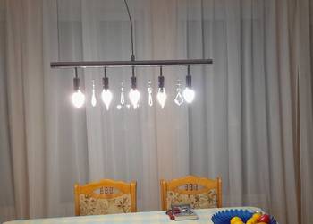 Ładna na lampa wisząca z kryształami