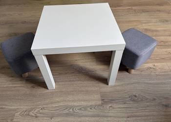Stolik dziecięcy IKEA + 2 pufy Sinsay dziecięce - stan bardzo dobry