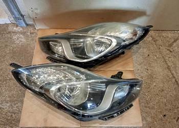 Hyundai ix20 LIFT/2013r/ reflektory przednie lewy i prawy orginal