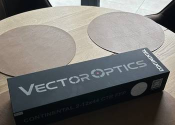 Luneta Vector Optics 2-12x44CTR FFP