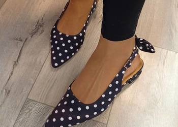 (40) Ekskluzywne baleriny wieczorowe z odkrytą piętą w groszki, Nowe