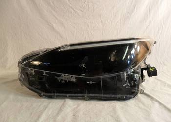 REFLEKTOR PRZÓD STRONA LEWA TOYOTA YARIS CROSS 0D310