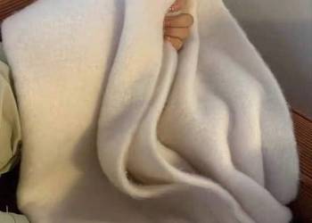 Puszysty, ciepły szalik damski