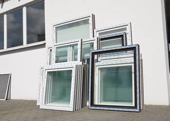 Okno gospodarcze PCV na wymiar inwentarskie do garażu, obory – producent