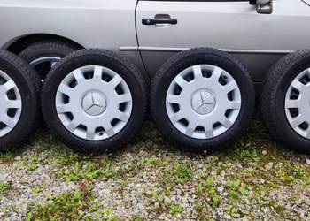 Kołpaki dekle 16 ". Mrrcedesa