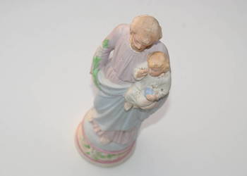 Stara figurka porcelanowa Świętego Józefa z Jezusem początek XX sygnowana