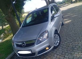 ZAFIRA / 1.9 / CDTI / 7 - OSÓB / HAK / STAN - BDB / ZAREJESTR / 
