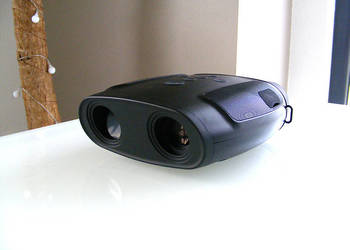 Nowa Lornetka Noktowizor (10 x zoom, widoczność 600 metrów w ciemności)