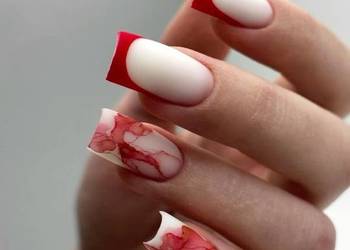 Manicure Pedicure – piękno, które zaczyna się od detali.