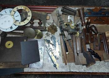 Zestaw części elementów dla zegarmistrza gongi wskazówki półki inne