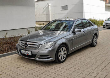 Mercedes-Benz Klasa C 3,5 (306KM) 2012 r. Lift Automat 4Matic