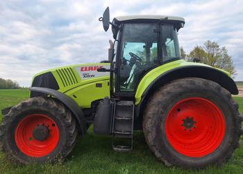 Ciagnik Claas Axion 810