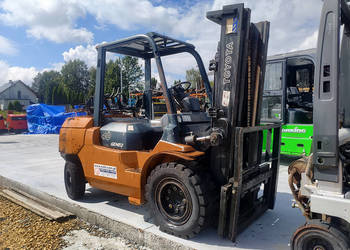 Wózek widłowy Toyota 02-7FG40 4,5 t duplex 3,3 m LPG |  SPRZEDAŻ NA CZĘŚCI