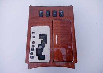 MIESZEK PANEL RAMKA BIEGÓW INFINITI QX56 5.6 04-10