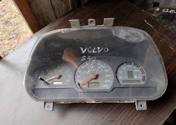 VOLVO V40 S40 licznik zegary 1,6 1,8 1,9td