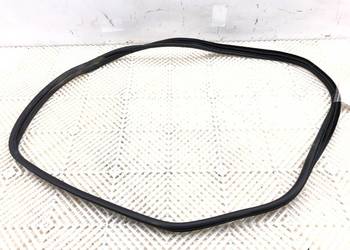 USZCZELKA DRZWI TYŁ PRAWA HYUNDAI ELANTRA VII Sedan/Limuzyna