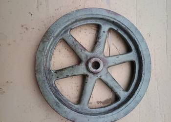 Koła pasowe sprężarki maszyn  Fi 330 mm / 245 mm