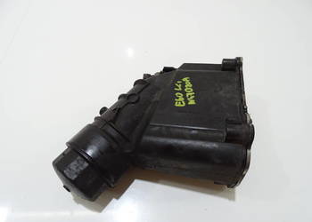 OBUDOWA PODSTAWA FILTRA OLEJU BMW E60 E61 N47D20A 2.0D 7807799 (4817561)