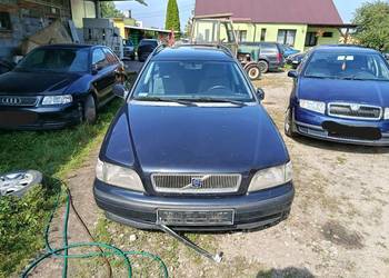 Volvo V40 1,9 D 70 kW 2000 r. dawca części