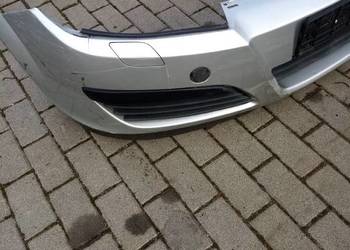 Opel Astra H Zderzak przedni