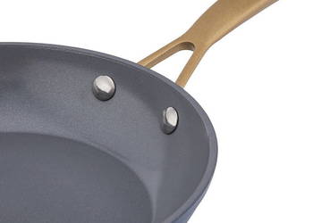 Patelnia Valdinox Giovanni – aluminiowa, nieprzywierająca, indukcja
