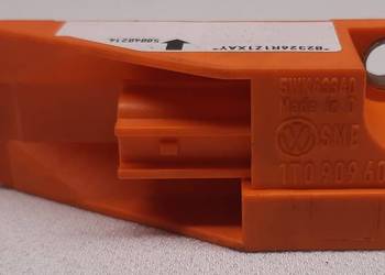 CZUJNIK SENSOR UDERZENIA VW TOURAN 1T0909606