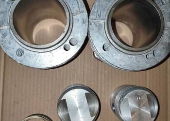 Cylindry nowe Dniepr MT K650 z nowymi tłokami 77.95