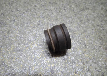 ŁĄCZNIK GUMA DYFUZORA TŁUMIKA SUZUKI RM 250 96-00R