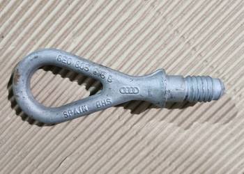 Audi Ucho holownicze 8E0805616B