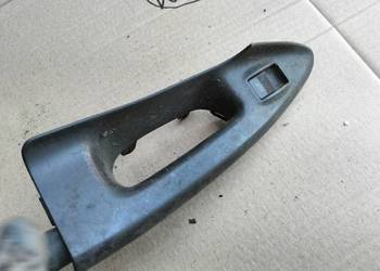 AUDI A4B5 A4 B5 RĄCZKA UCHWYT WEWNĘTRZNY DRZWI PANEL STEROWANIA SZYBĄ