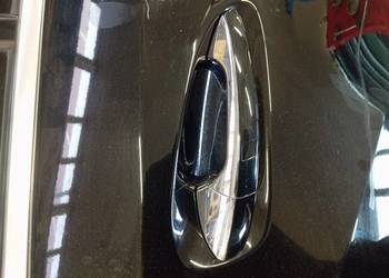 Klamka zamek prawy tył Mercedes GL 2014 rok