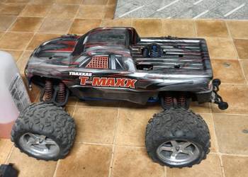 Samochód sterowany Traxxas  T-Maxx.