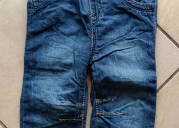 Spodnie chłopięce jeansowe na gumce w pasie rozmiar 80