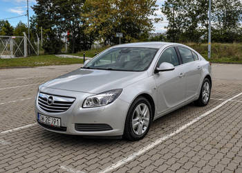 Opel Insignia 1,6T (180KM) Bezwypadkowa