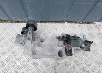 ŁAPA PODSTAWA ALTERNATORA RENAULT KOLEOS 2.0 DCI