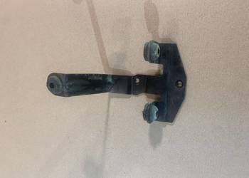 3M51-2B389 mocowanie pompy abs Ford focus mk2 c-max