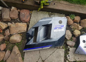 suzuki gsxr 750 1100 bok owiewka boczek