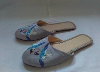 KAPCIE damskie ELEGANCKIE r. 37-37,5 wąska stopa Jaskółki
