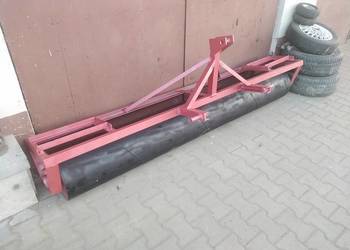 Wał łąkowy uprawowy zawieszany do ciągnika gładki