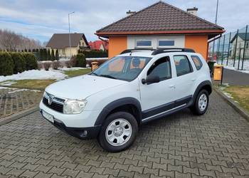 Dacia Duster Bardzo Ładny stan Klimatyzacja Hak Relingi