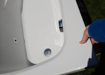 Wanna prostokątna 170cm z hydromasażem